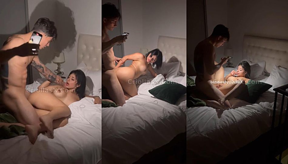 Se fue la luz, así que para divertirnos empezamos a tener buen sexo.